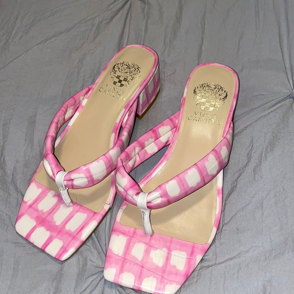 Y2K Vince Camuto sandals